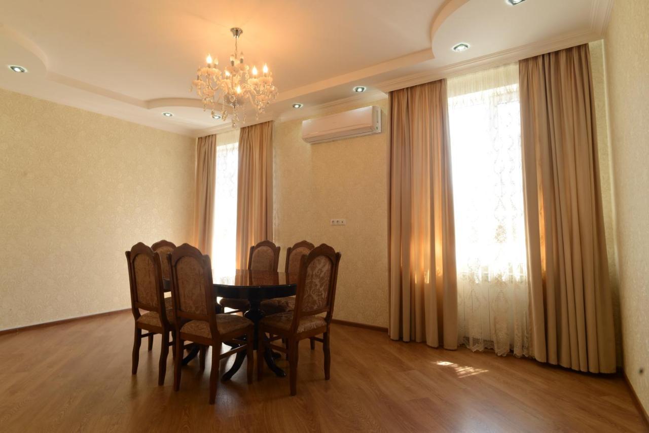 Old Tbilisi Apartment Luaran gambar