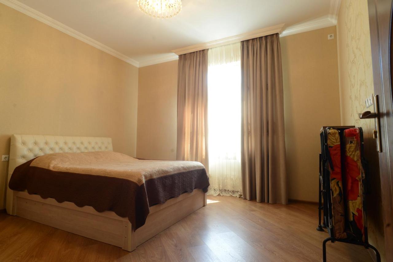 Old Tbilisi Apartment Luaran gambar